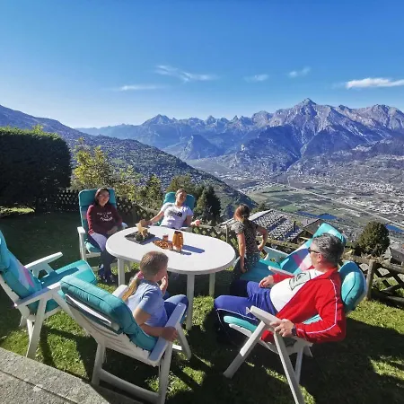 With The Most Beautiful Panorama View! - 4 Bedrooms, 2 Bathrooms, Big Corner Garden With Wide View On The Mountains And The Amazing Rhone Valley! 公寓 维松纳