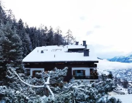 With The Most Beautiful Panorama View! - 4 Bedrooms, 2 Bathrooms, Big Corner Garden With Wide View On The Mountains And The Amazing Rhone Valley! Veysonnaz