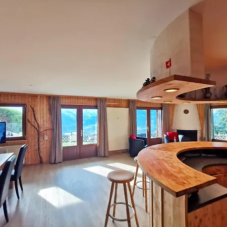 With The Most Beautiful Panorama View! - 4 Bedrooms, 2 Bathrooms, Big Corner Garden With Wide View On The Mountains And The Amazing Rhone Valley! 公寓 维松纳