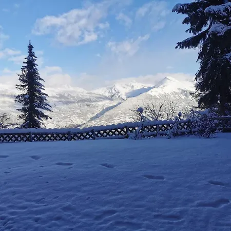With The Most Beautiful Panorama View! - 4 Bedrooms, 2 Bathrooms, Big Corner Garden With Wide View On The Mountains And The Amazing Rhone Valley! Lejlighed